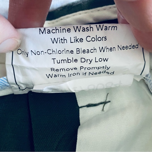 Joseph & Feiss Cuffed Pleated Dress Pants Autosizer Grey Men's Size 44x30 NWT - Picture 13 of 15